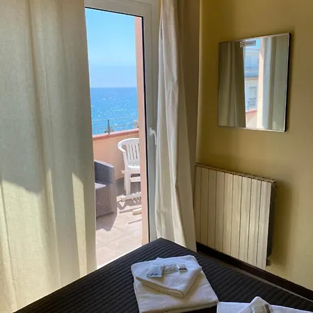 Nettuno Отель
