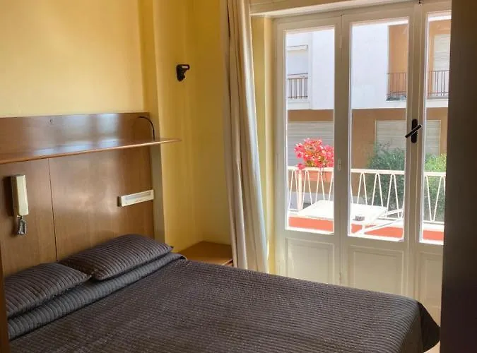 Nettuno Szálloda Diano Marina