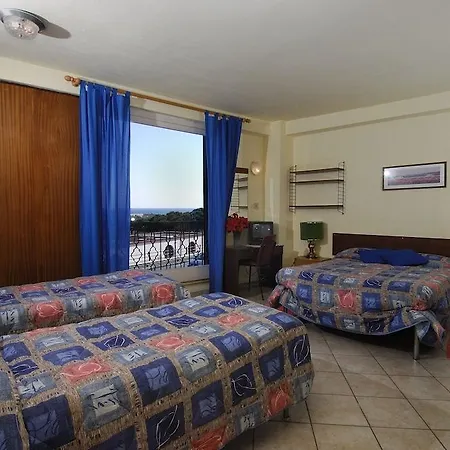 Hotel Nettuno Diano Marina