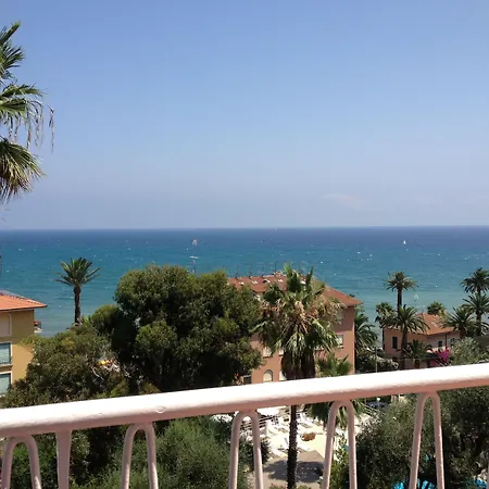Otel Nettuno 3*